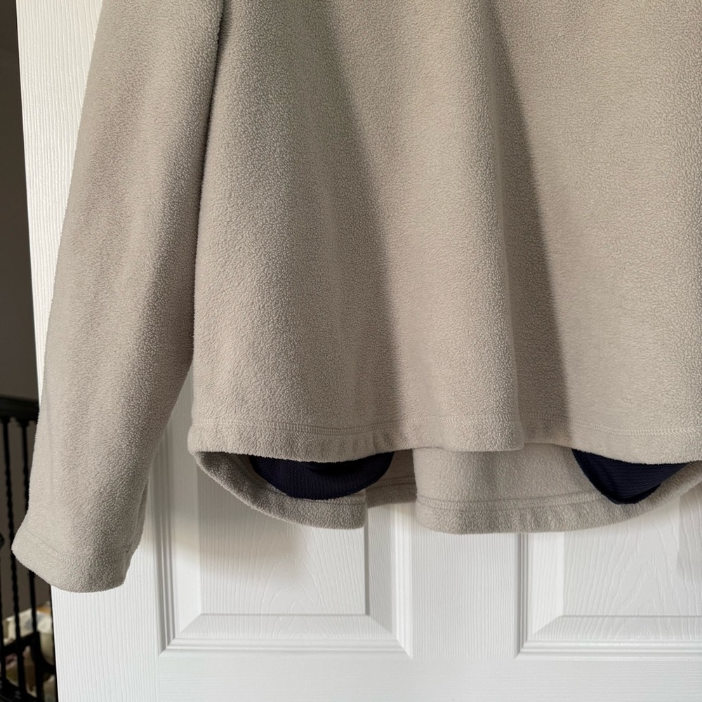 Old Navy Men's Tan Zip-Up Sweater - Picture 3 of 8